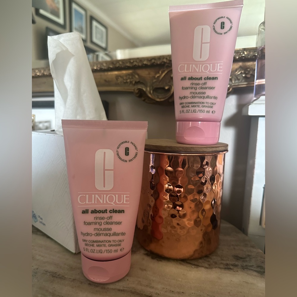 Clinique All About Clean rinse off foaming Cleanser